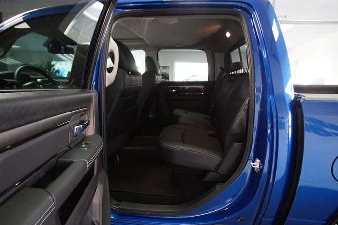 RAM 1500 Costum Car-Innenansicht4