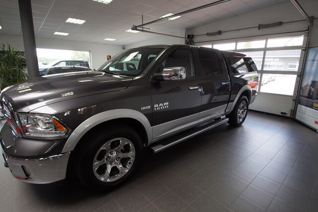 Hardcover ARE Z-Series RAM 1500 Autohaus Koehler
