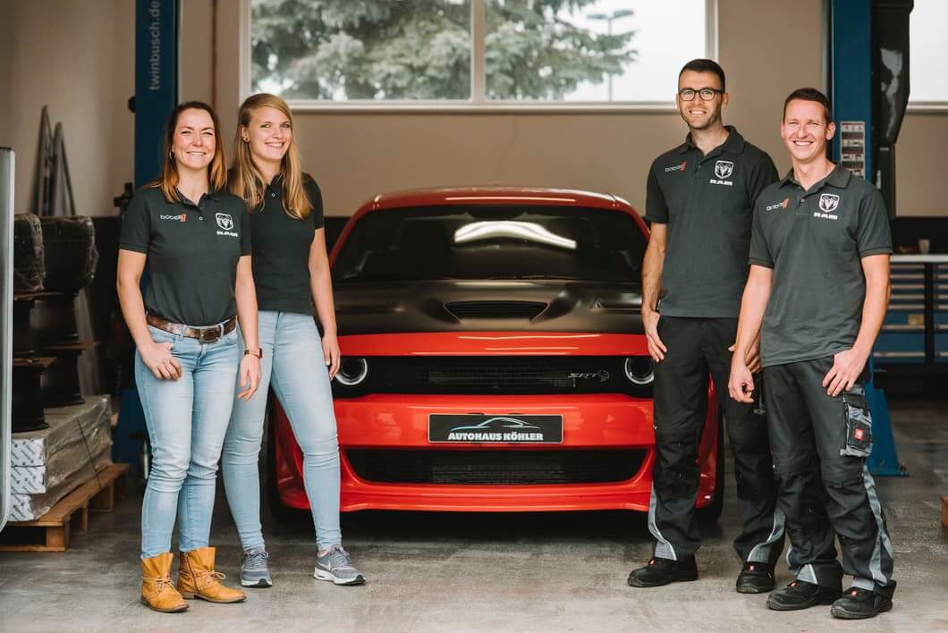 Autohaus Koehler Potsdam-Dodge Werkstattteam2