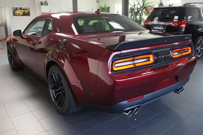 Dodge Challenger SRT Hellcat Octane Red - AH Koehler Potsdam 5