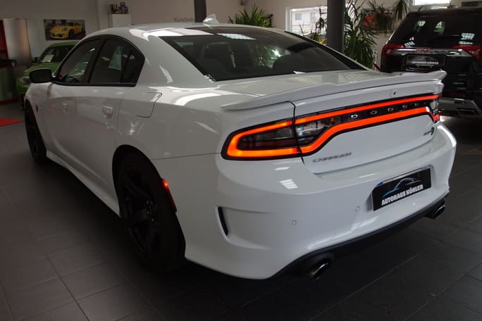 Dodge Charger weiss Hellcat - Autohaus Koehler Potsdam 9